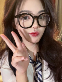 体验邻家的小嫩妹