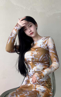 【纯绿】恋足爱好者的情趣，大波丝袜女，带你起飞
